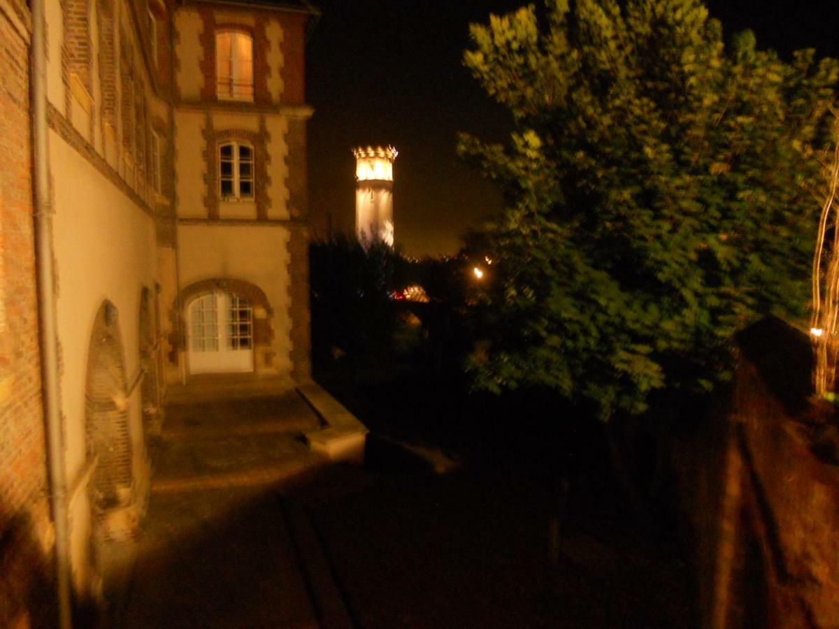 Lamaison Du Phare Honfleur Chambres D'Hotes Et Jacuzzi Prive Luaran gambar